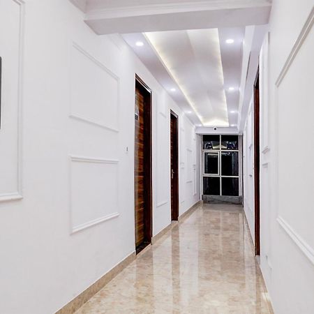 Townhouse Hotel Grand Emporio By Sbg Near Vaishali Metro Station Ghaziabad Eksteriør bilde