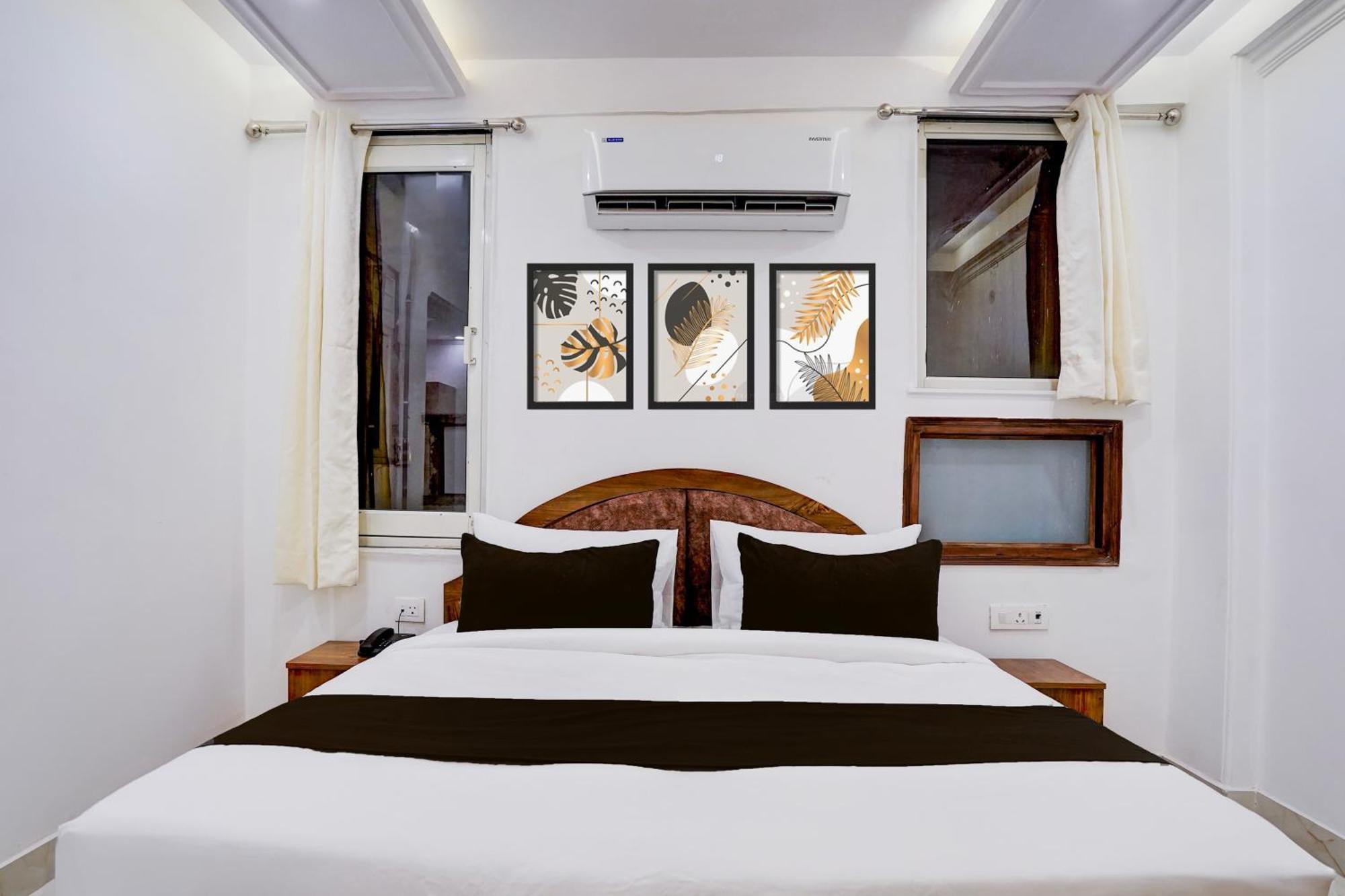 Townhouse Hotel Grand Emporio By Sbg Near Vaishali Metro Station Ghaziabad Eksteriør bilde