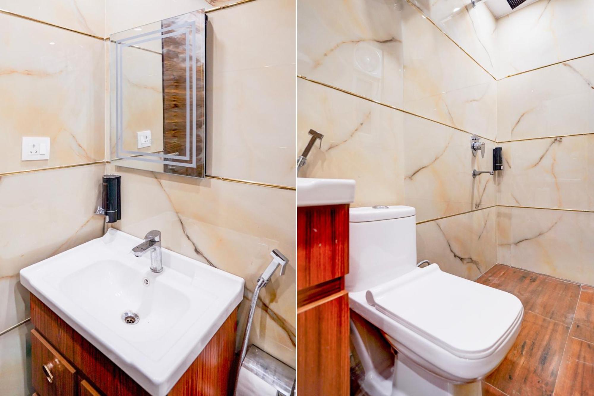 Townhouse Hotel Grand Emporio By Sbg Near Vaishali Metro Station Ghaziabad Eksteriør bilde